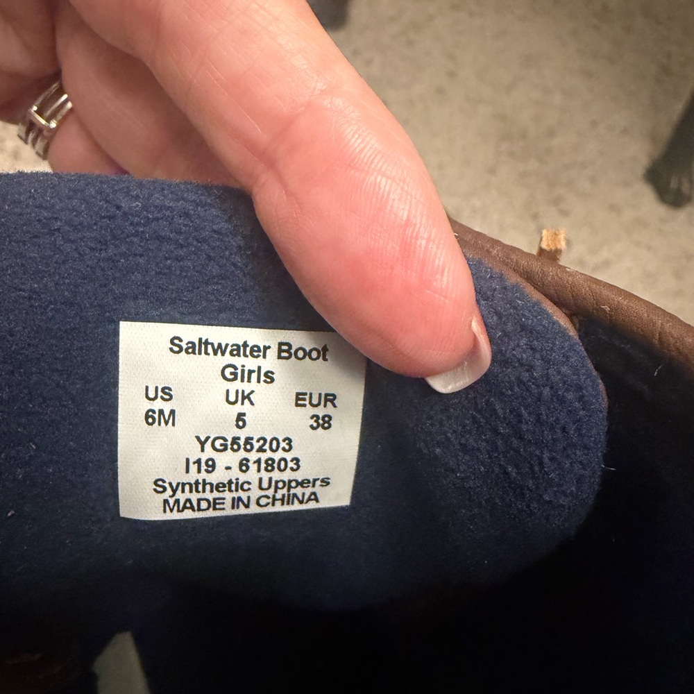 Sperry Two-Tone Brown and Navy Duck Boots - Picture 12 of 12